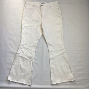Elizabeth and James High Rise Flare Jeans Size 18